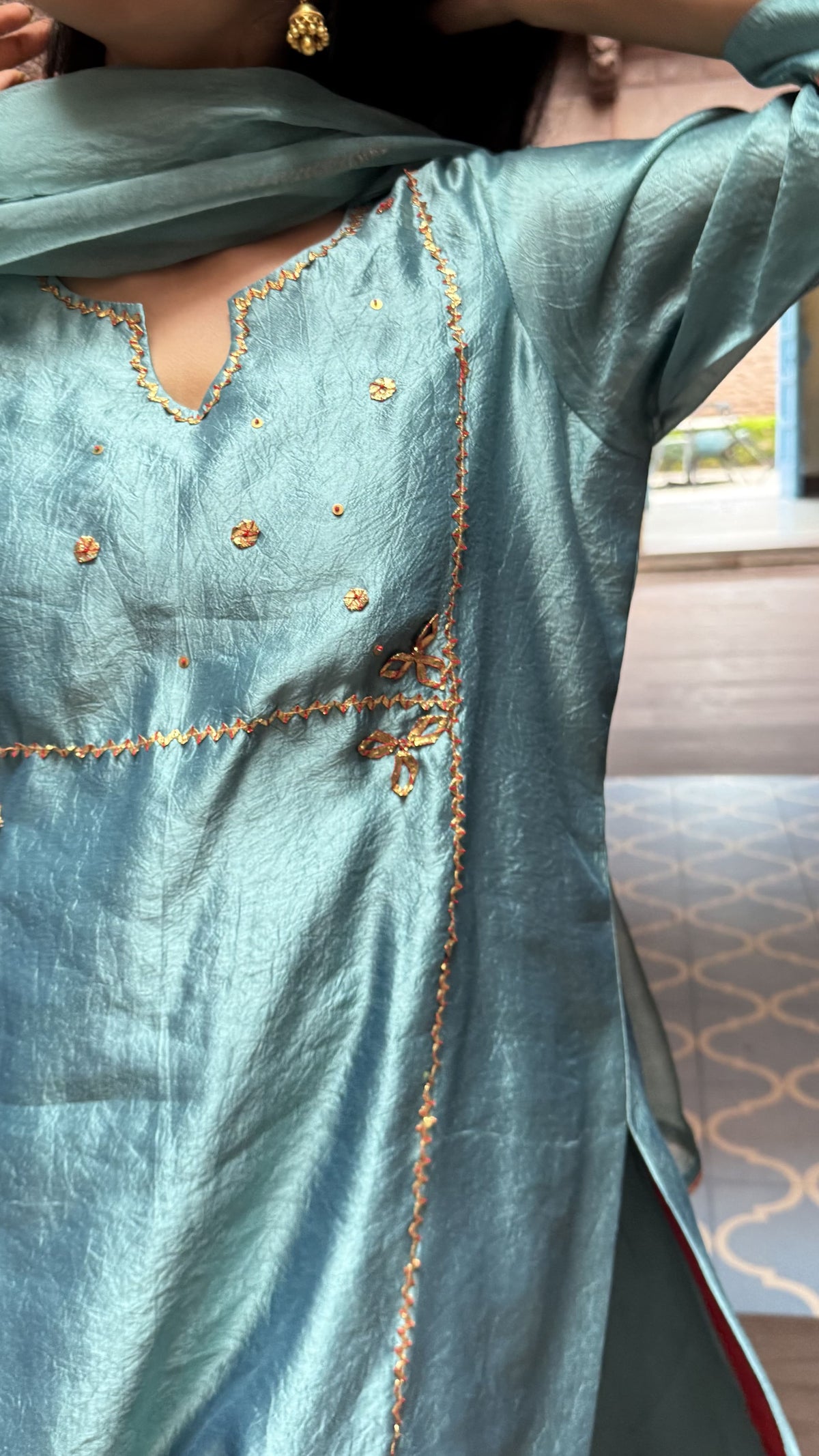 Mishkat gotta silk set